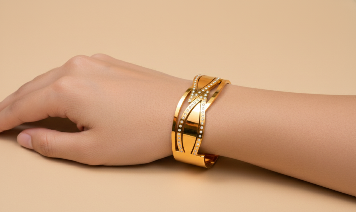 Imperial Flowline Gold Bracelet image 2